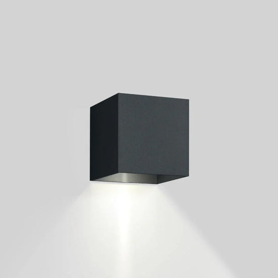 Box 1.0 Outdoor Wall Light