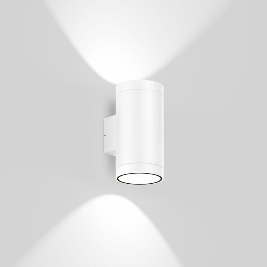 Taio 2.0 Outdoor Wall Light
